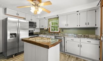 71 Alice Dr, Coventry, CT 06238