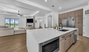 235 Bearclaw Cir, Aledo, TX 76008