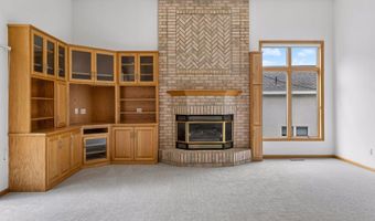 7690 Gibraltar Ter, Apple Valley, MN 55124