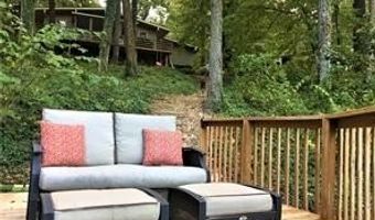 48 Grisham Dr, Bella Vista, AR 72715