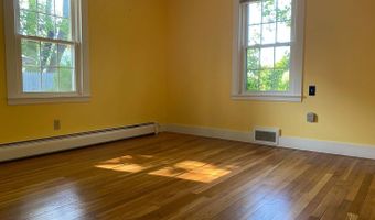 17 US Route One, Falmouth, ME 04105