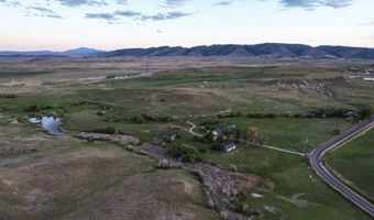 226 Chalk Buttes Rd, Douglas, WY 82633