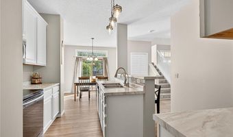 15511 Gateway Path 132, Apple Valley, MN 55124