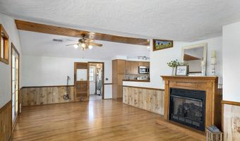 8065 N Farm Road 43, Ash Grove, MO 65604