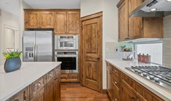 9120 SW 166TH Ter, Beaverton, OR 97007