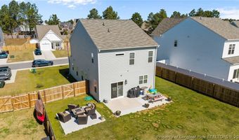 55 Walkabout Dr, Aberdeen, NC 28315