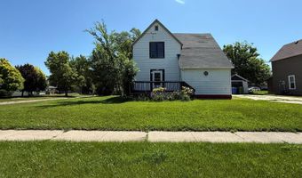926 6th Ave, Brookings, SD 57006