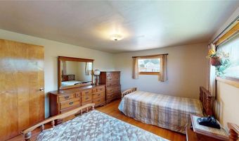14 Temple Pl, Central Falls, RI 02863