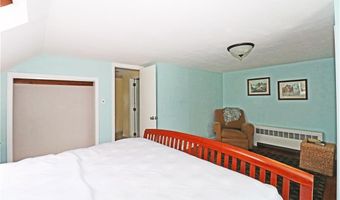 23 Sherman Ln, Middletown, RI 02842