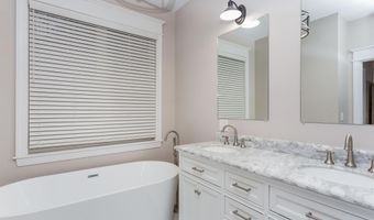 1320 Little Fudges Creek Rd, Barboursville, WV 25504