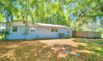 226 S HENDRY Ave, Fort Meade, FL 33841