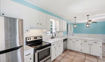 701 Alberta Ave, Boiling Springs, SC 29316