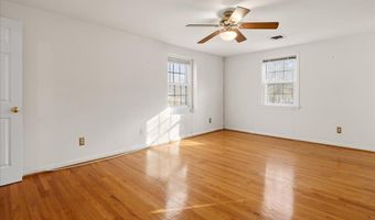 4302 ADRIENNE Dr, Alexandria, VA 22309