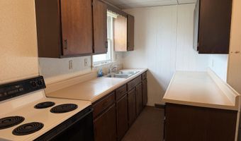 2008 N St, Auburn, NE 68305