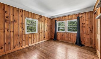 8109 BAINBRIDGE Rd, Alexandria, VA 22308