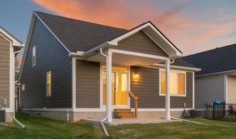 27645 Maryjane Ln E, Chesterfield, MI 48047