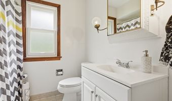 2207 Ridgevue Ave, Aliquippa, PA 15001