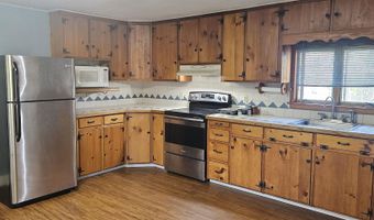 140 N Main St B, Bristol, NH 03222