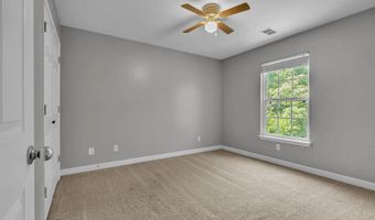 693 Cotton Branch Dr, Boiling Springs, SC 29316