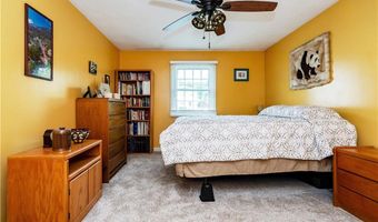 100 Scenery Ln, Johnston, RI 02919
