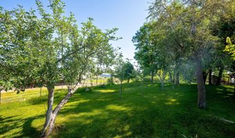 61900 Anker Ln, Bend, OR 97702