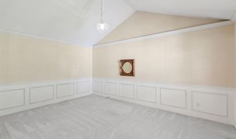 2114 Mason Lake Dr, Ballwin, MO 63011