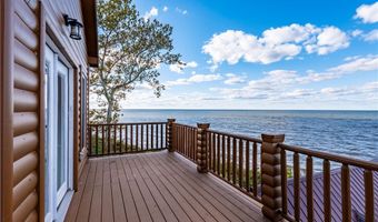 5919 Lake Rd W, Ashtabula, OH 44004