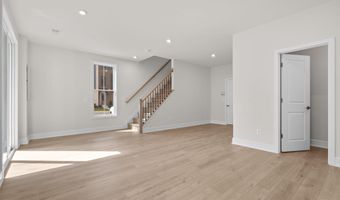 42119 PICASSO Sq, Ashburn, VA 20148