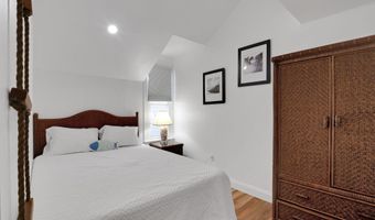 694 21st St, Avalon, NJ 08202