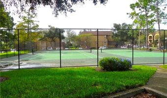 300 LAKEPOINTE Dr 204, Altamonte Springs, FL 32701