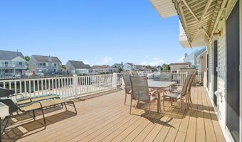 71 Top Sail Ct, Bayville, NJ 08721
