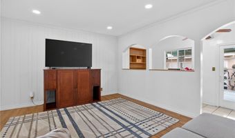 9388 Dorrington Pl, Arleta, CA 91331