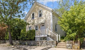 217 Bay View Ave, Cranston, RI 02905