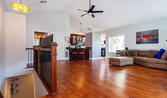 3976 Post Rd, Warwick, RI 02886