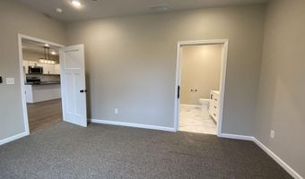 10 Trinton Ave, Bedford, IN 47421