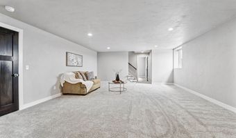 3487 E RUBYRED Dr, Appleton, WI 54913