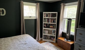 20 Rockaway Rd, Auburn, MA 01501