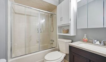 6 Brandywine Ct 2, Alloway, NJ 07462