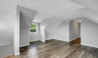 121 E Browning Rd, Bellmawr, NJ 08031