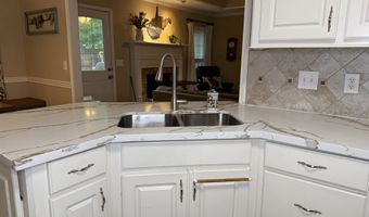 210 Laurel Oak Cv, Brandon, MS 39047
