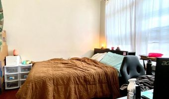 8 COMMONWEALTH Ave, Claymont, DE 19703