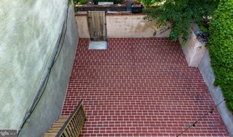 1712 THAMES St, Baltimore, MD 21231