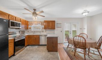 7651 Terri Lynn Dr Dr, Affton, MO 63123