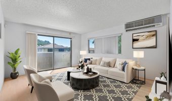 99-760 Holoai St, Aiea, HI 96701