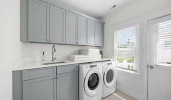 5765 Ocean Dr, Avalon, NJ 08202
