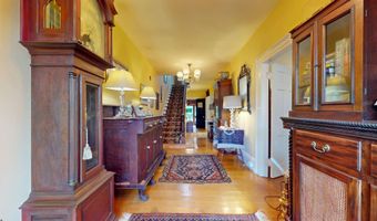 40 N Shore Rd, Absecon, NJ 08201