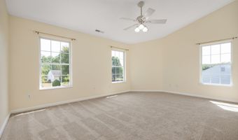 1951 Tawney Ln, Avon, IN 46123