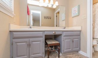 33 Laurel St, Barnwell, SC 29812