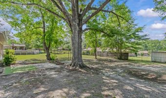 205 Dahlia Dr, Andalusia, AL 36420