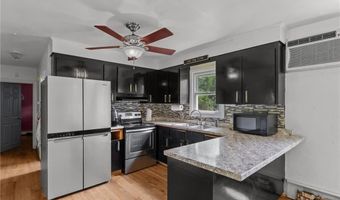 18 La Fazia Dr, Johnston, RI 02919